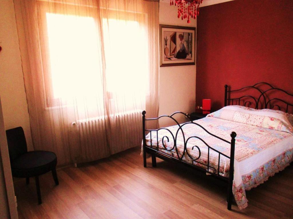 Colmar Room,Chambre Privee Chez L'Habitant,Parking Voiture Devant La Maison,Garage Moto Et Velo Εξωτερικό φωτογραφία