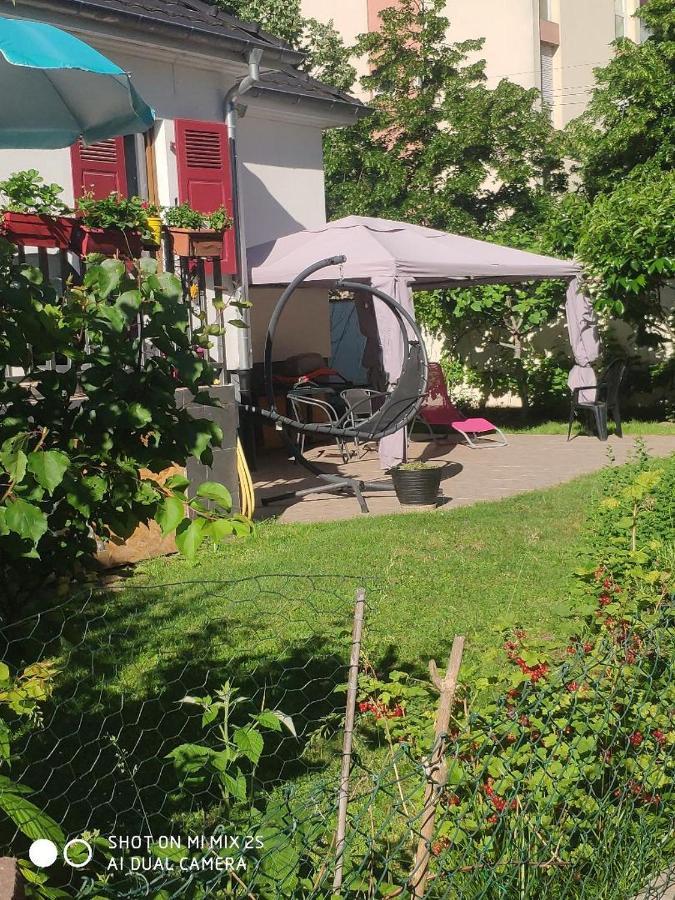 Colmar Room,Chambre Privee Chez L'Habitant,Parking Voiture Devant La Maison,Garage Moto Et Velo Εξωτερικό φωτογραφία