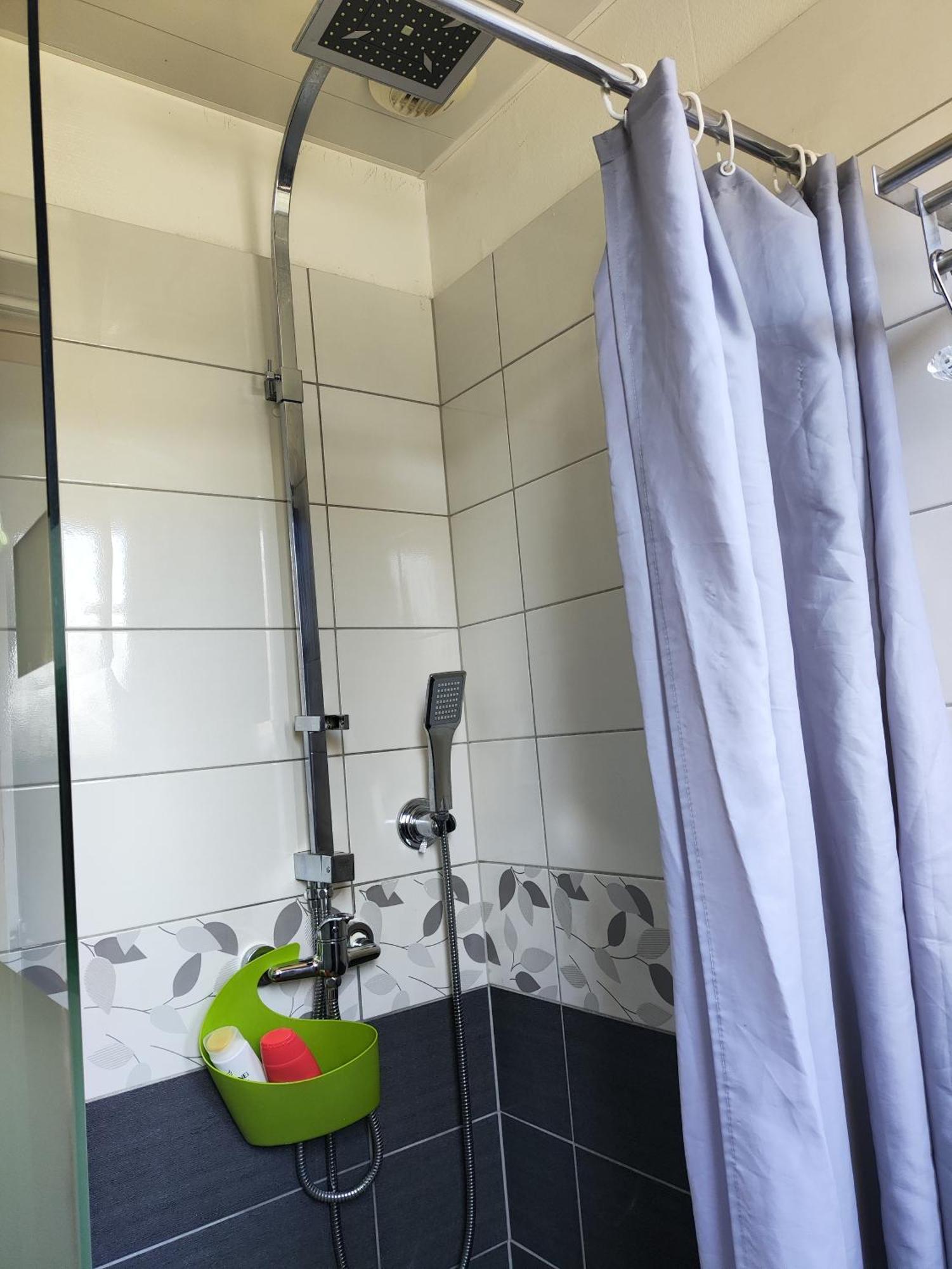 Colmar Room,Chambre Privee Chez L'Habitant,Parking Voiture Devant La Maison,Garage Moto Et Velo Εξωτερικό φωτογραφία
