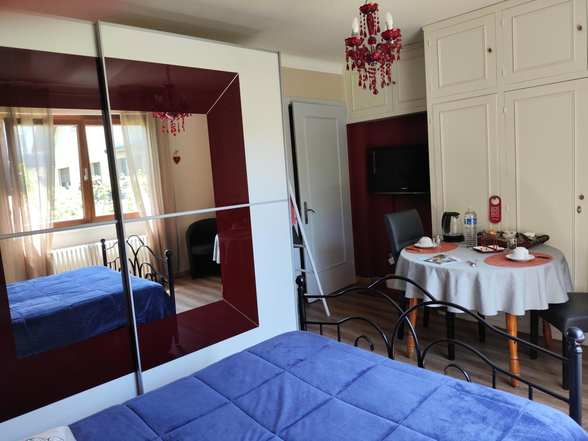 Colmar Room,Chambre Privee Chez L'Habitant,Parking Voiture Devant La Maison,Garage Moto Et Velo Εξωτερικό φωτογραφία