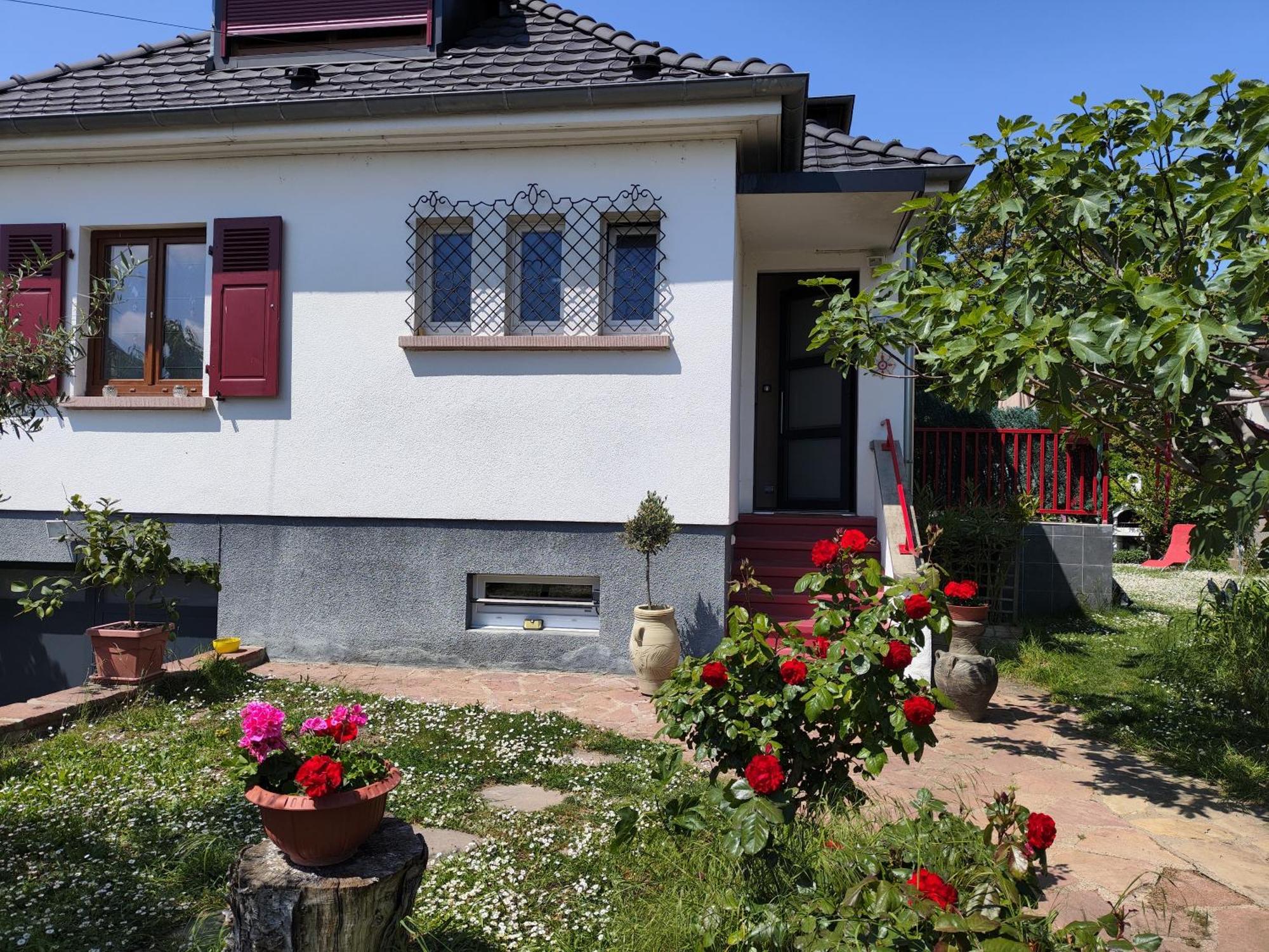 Colmar Room,Chambre Privee Chez L'Habitant,Parking Voiture Devant La Maison,Garage Moto Et Velo Εξωτερικό φωτογραφία